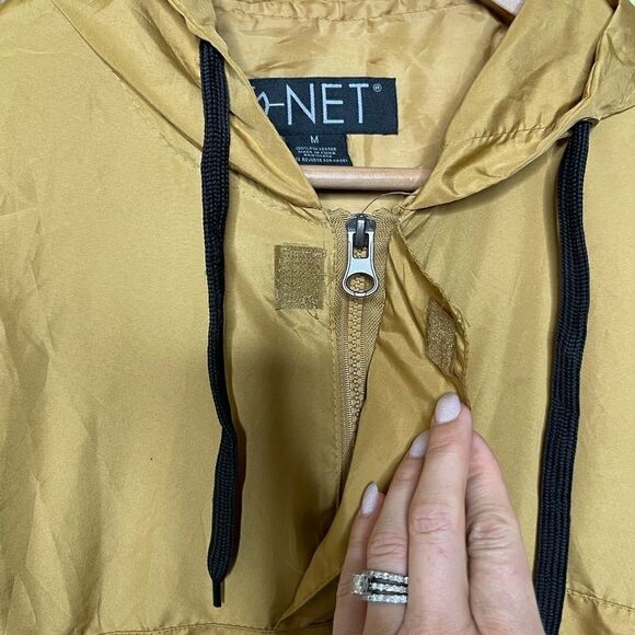 g-net gold checkerboard windbreaker - Picture 3 of 5